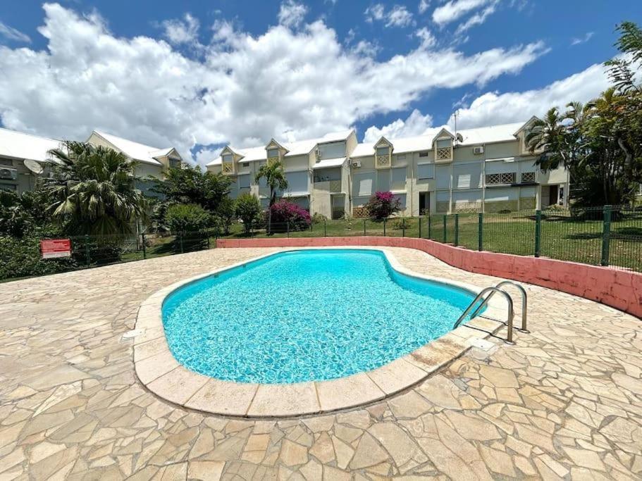 Le Studio Oncle Sam - Acces Piscine Et Plage Le Gosier  Εξωτερικό φωτογραφία